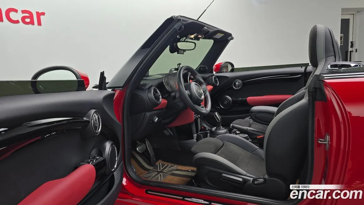 Mini Cooper Convertible — фото 10