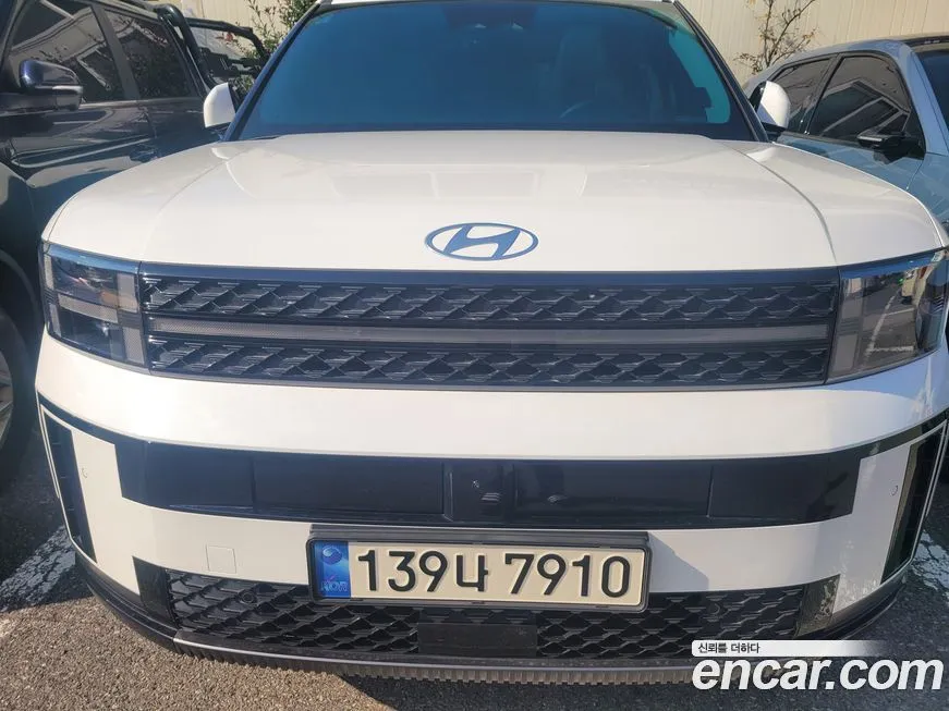 Hyundai Santafe — фото 1