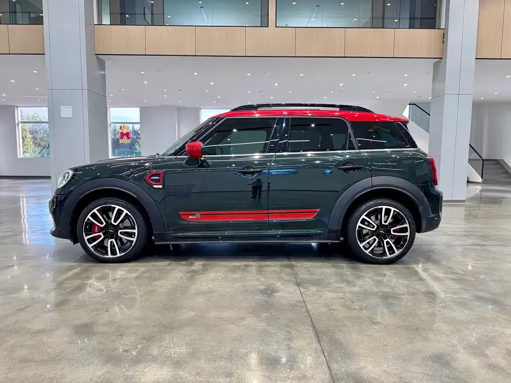 MINI Countryman JCW — фото 7