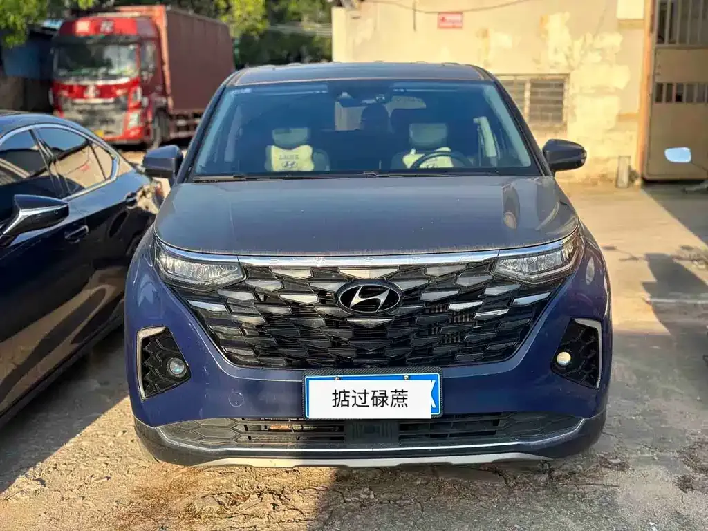 Hyundai Custo — фото 2