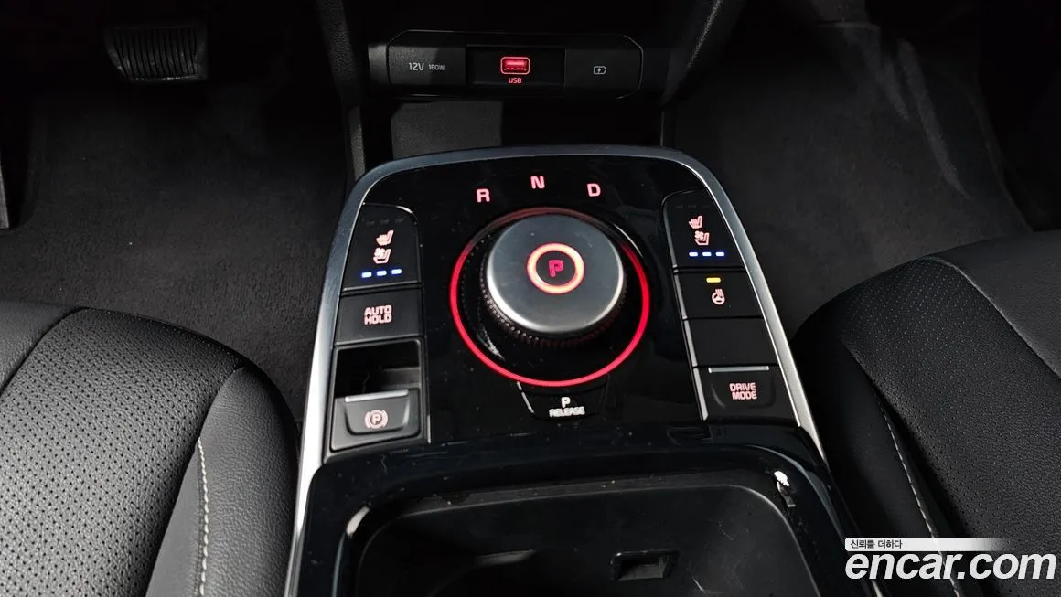 Kia Niro — фото 9