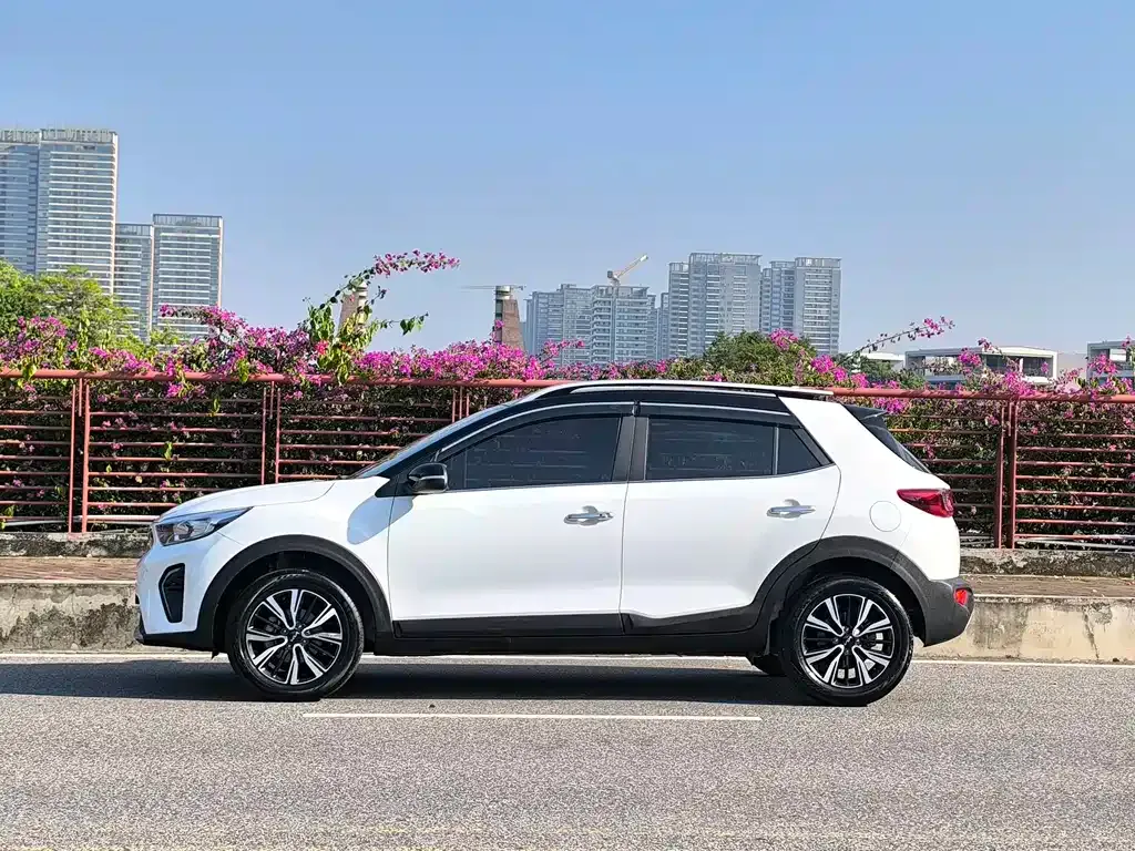 Kia KX1 — фото 8