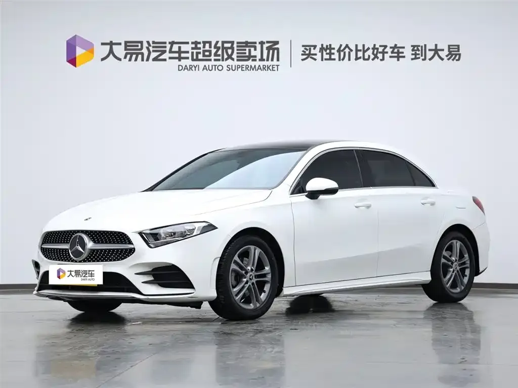 Mercedes-Benz A-Class — фото 1