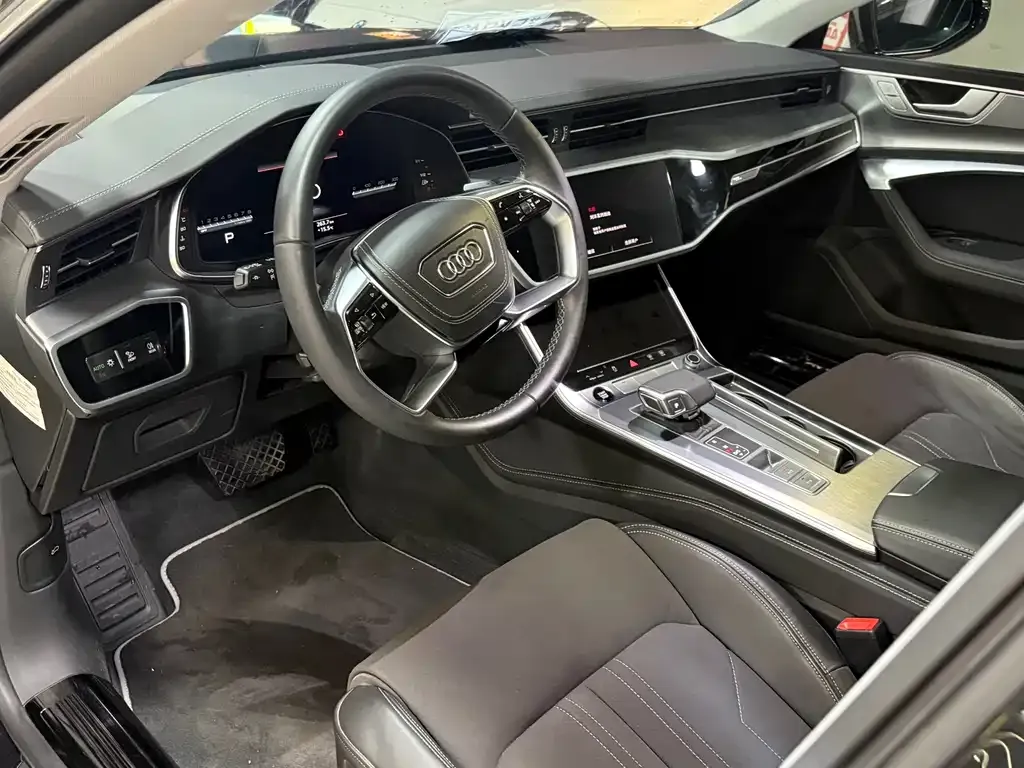Audi A7L — фото 4