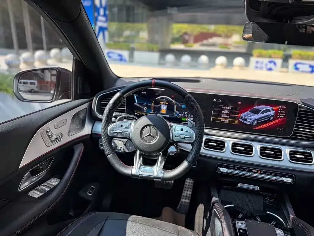 Mercedes-Benz GLE AMG — фото 10