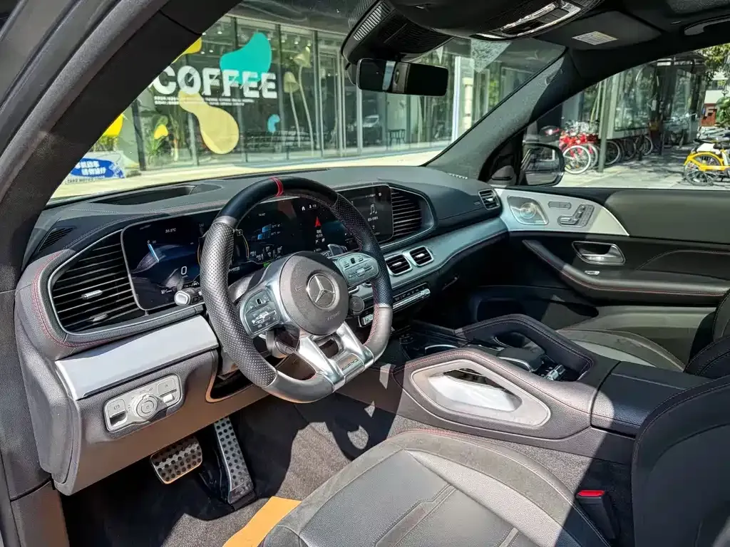 Mercedes-Benz GLE AMG — фото 9