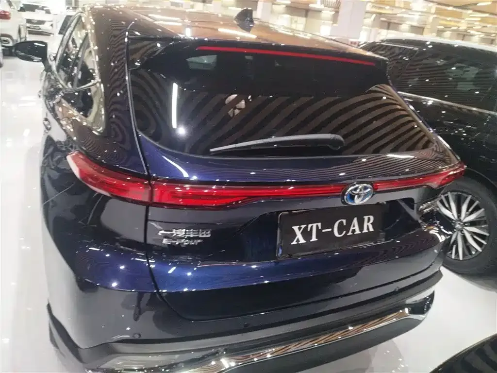 Toyota Harrier — фото 5