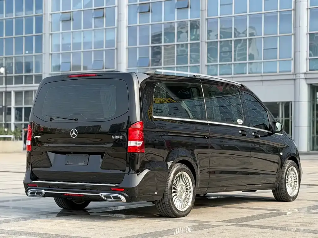 Mercedes-Benz Vito — фото 8