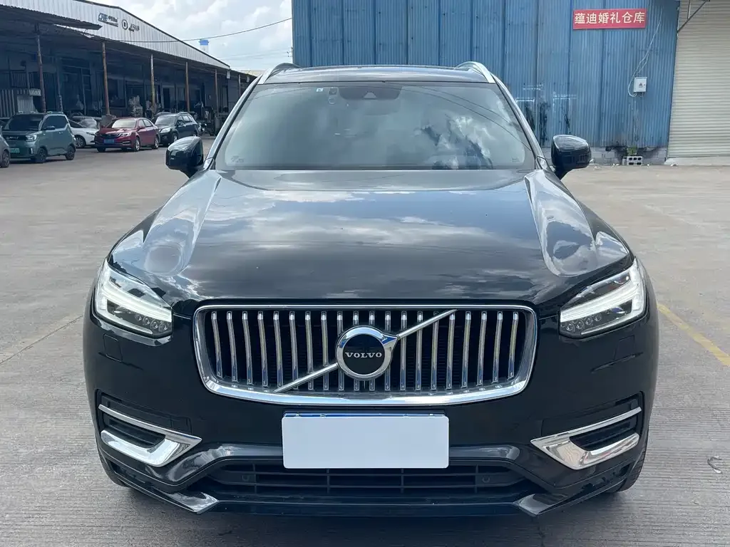 Volvo XC90 — фото 2