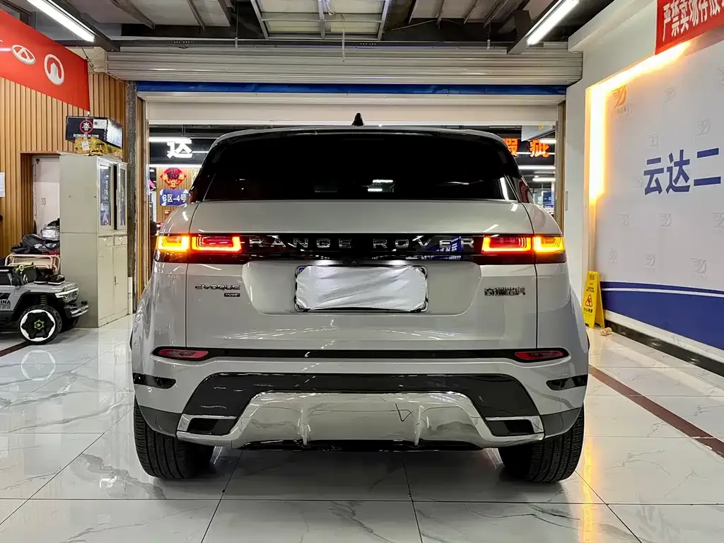 Land Rover Evoque — фото 4