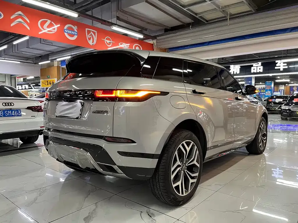 Land Rover Evoque — фото 5