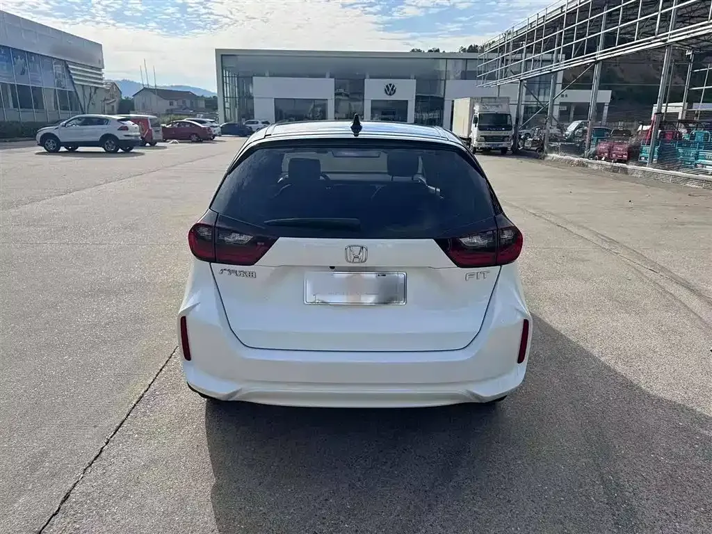 Honda Fit — фото 6