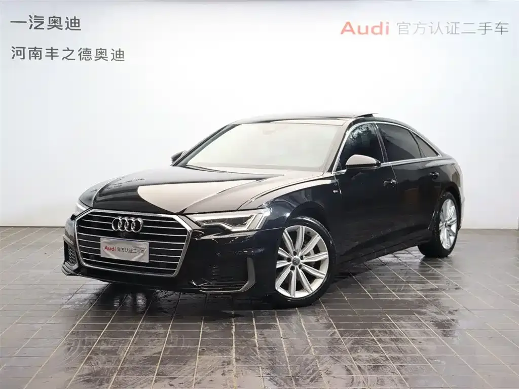 Audi A6L — фото 1