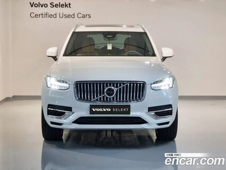Volvo XC90 — фото 3