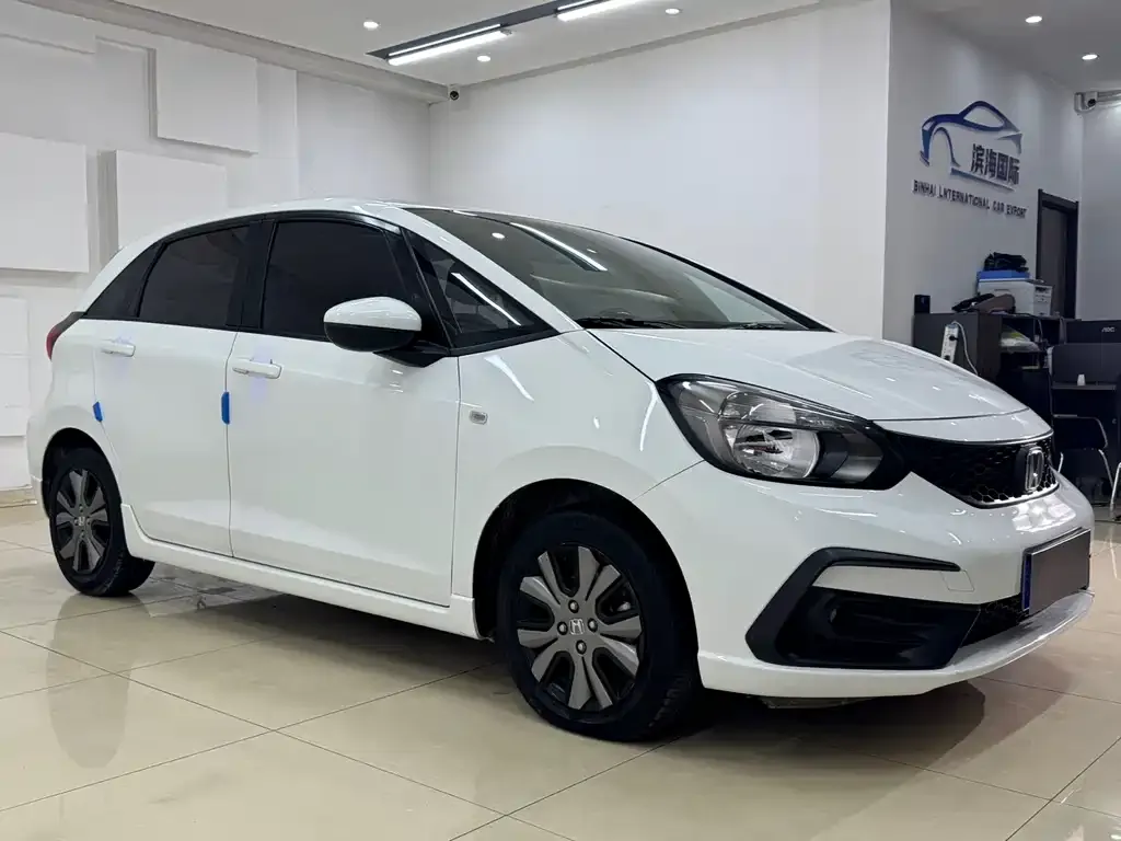 Honda Fit — фото 3