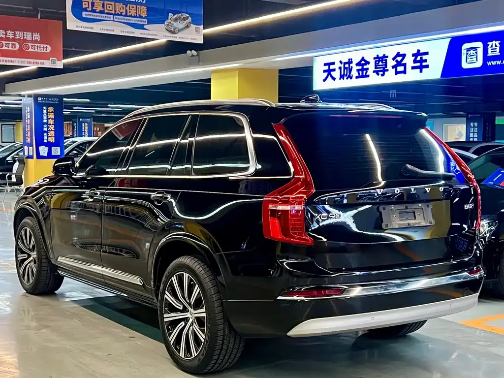 Volvo XC90 — фото 4