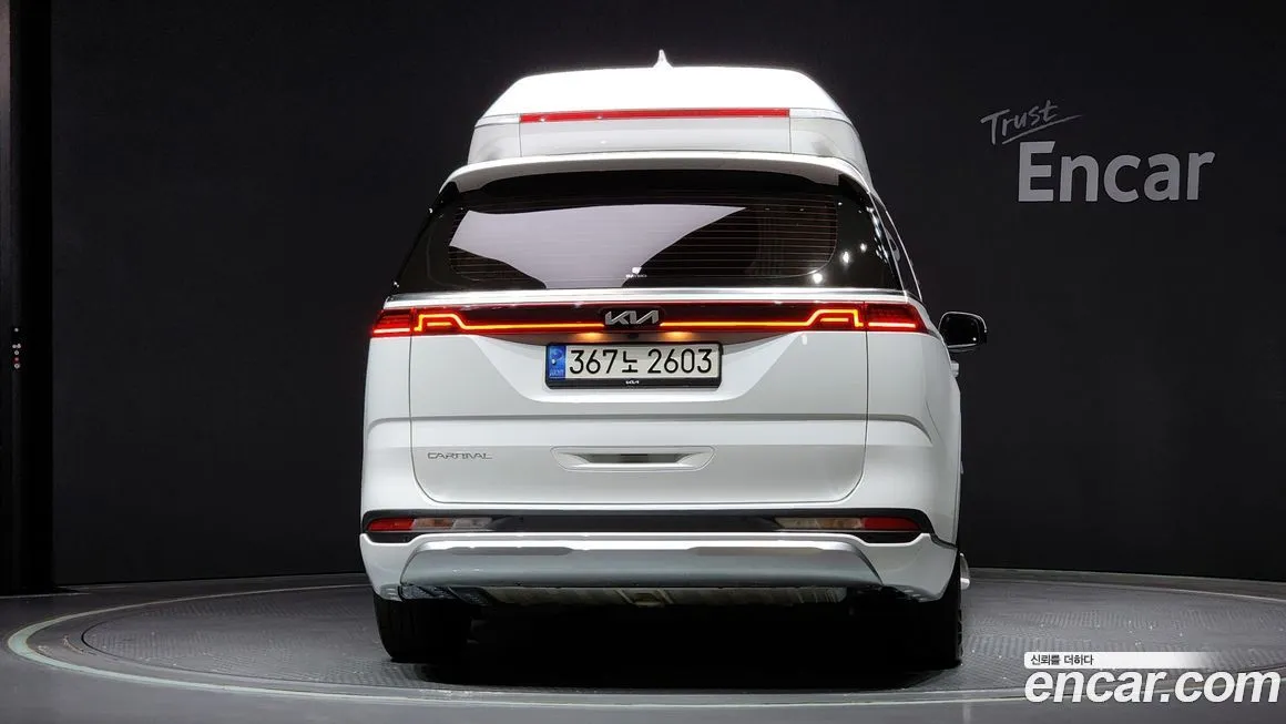 Kia Carnival — фото 4