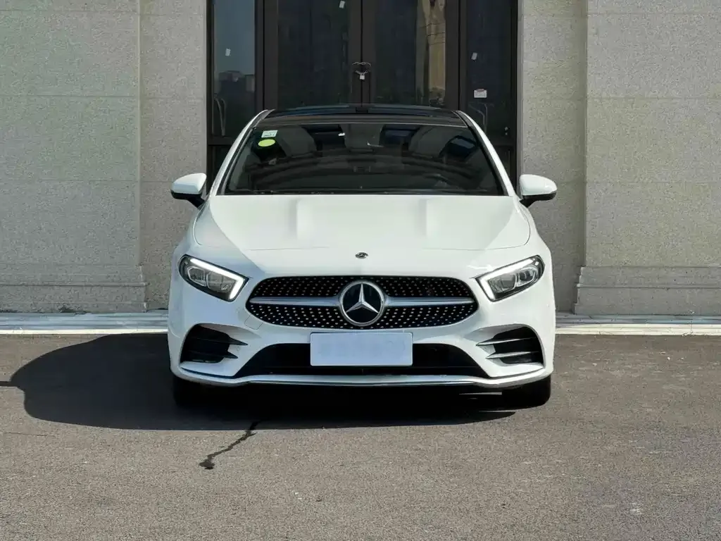 Mercedes-Benz A-Class — фото 2