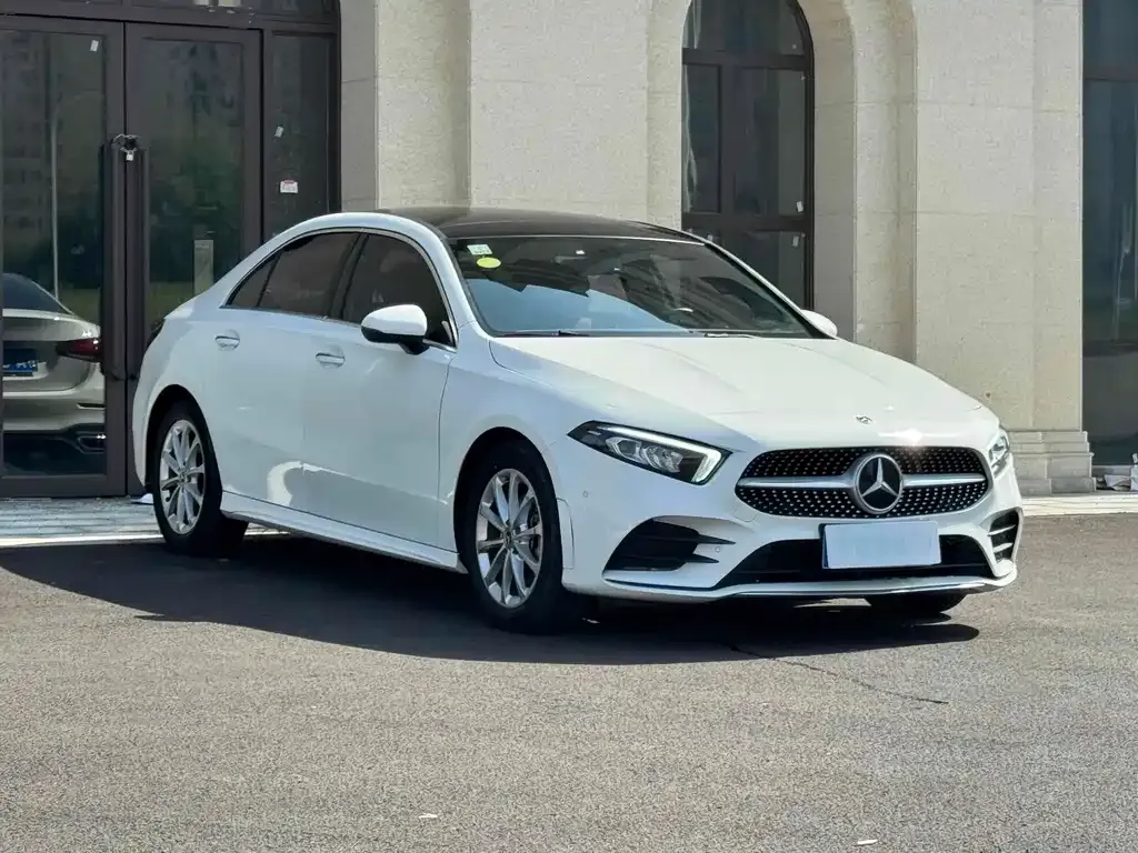 Mercedes-Benz A-Class — фото 3