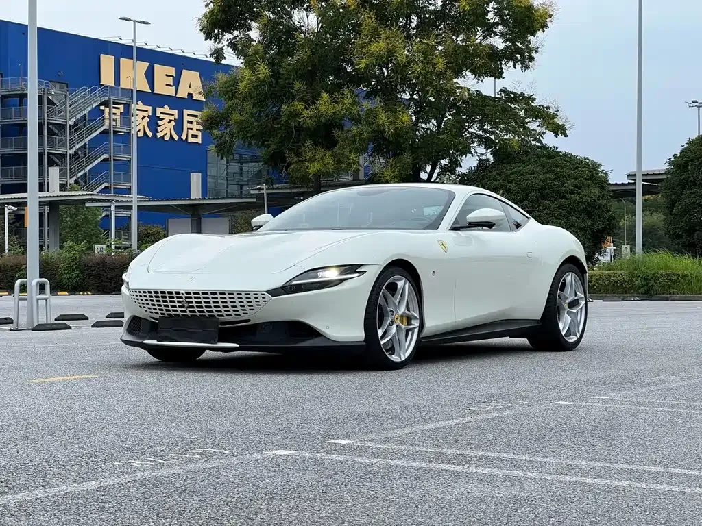 Ferrari Roma — фото 1