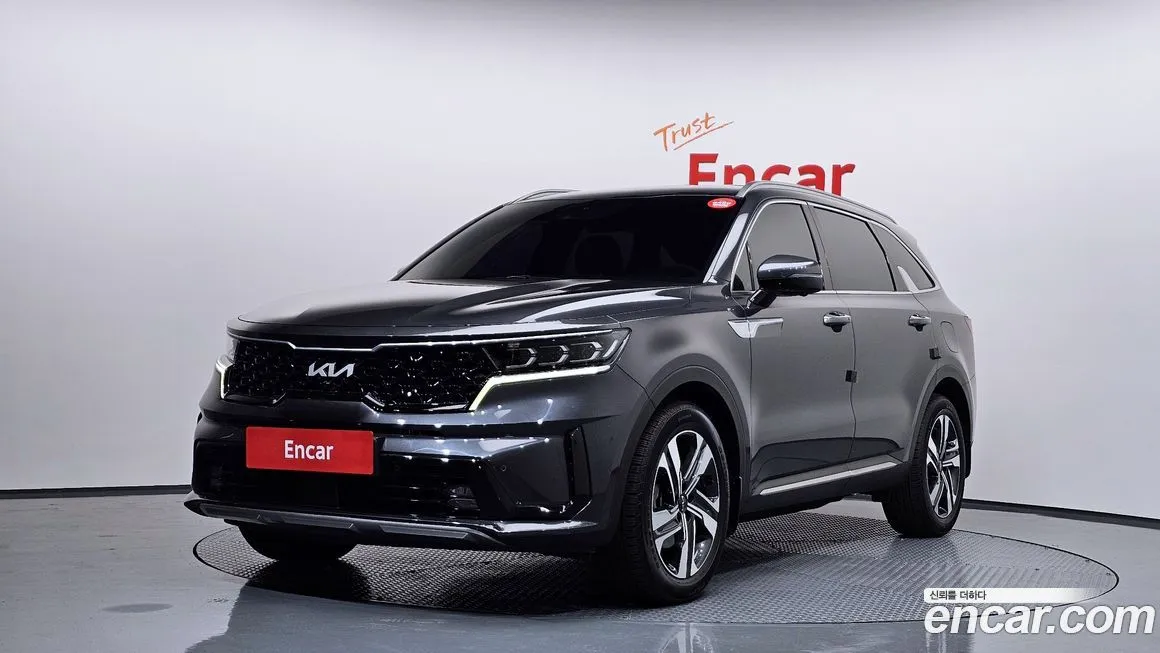 Kia Sorento — фото 1