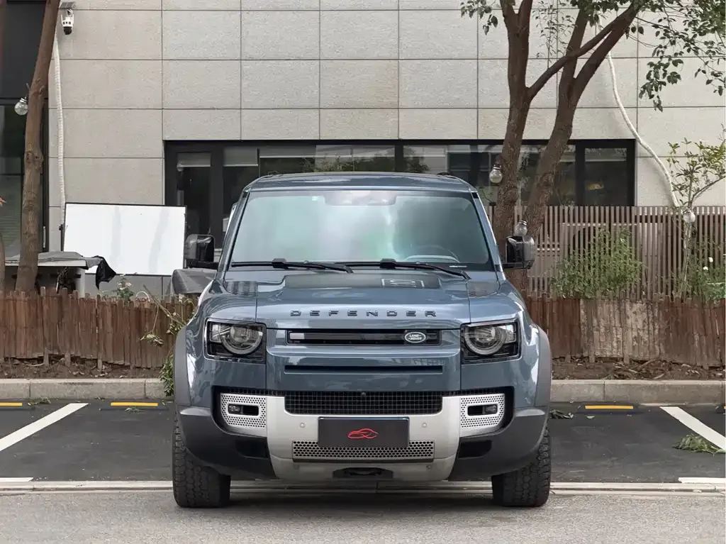Land Rover Defender — фото 2