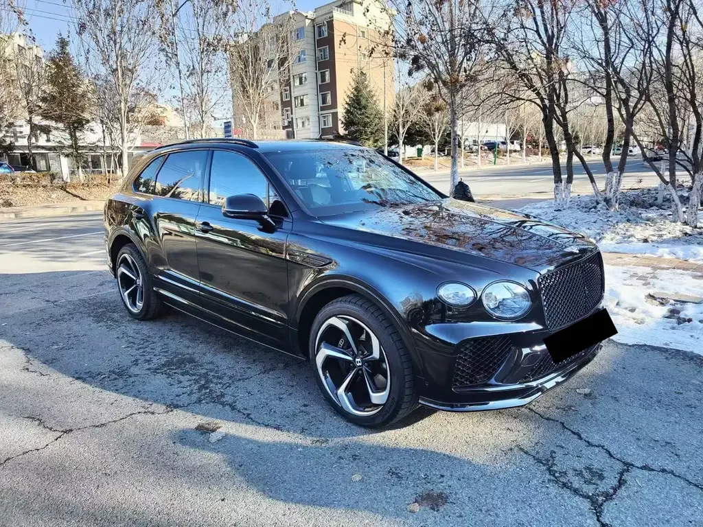 Bentley Bentayga — фото 1