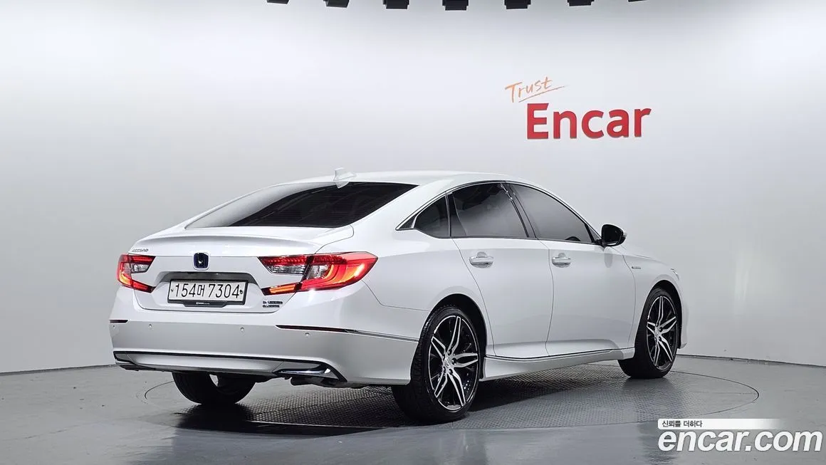 Honda Accord — фото 2