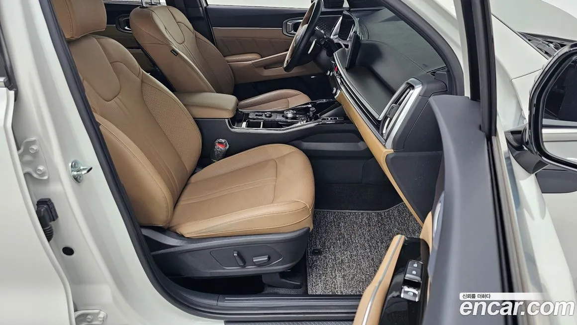 Kia Sorento — фото 10