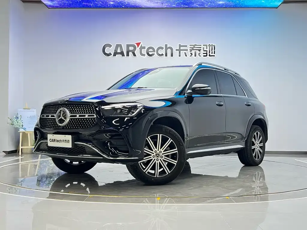 Mercedes-Benz GLE — фото 1