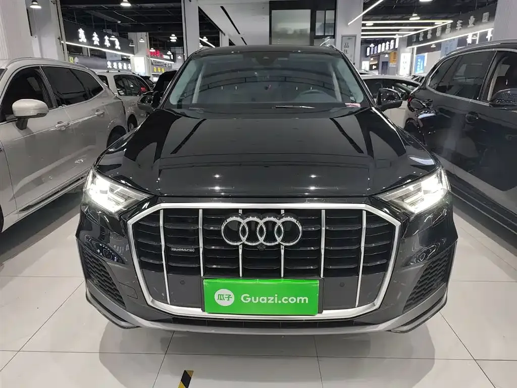 Audi Q7 — фото 3