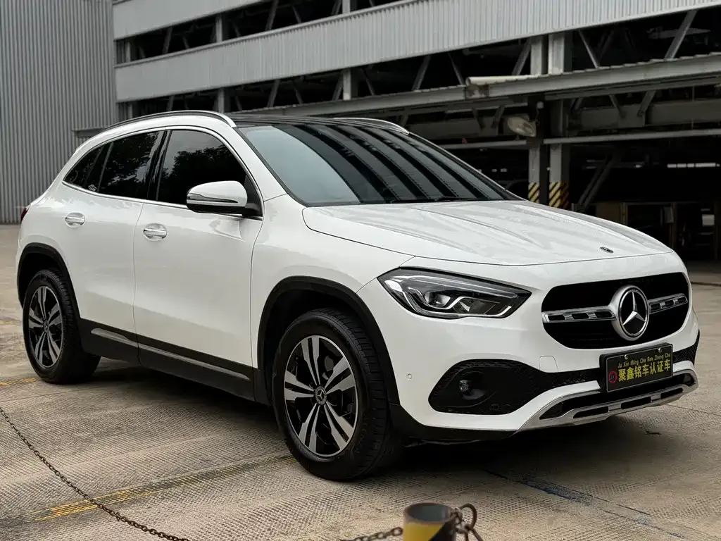 Mercedes-Benz GLA — фото 3