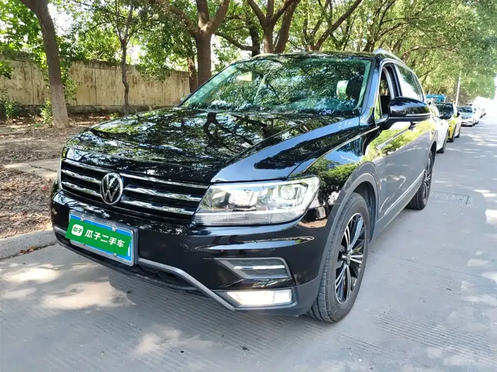 Volkswagen Tiguan L — фото 2