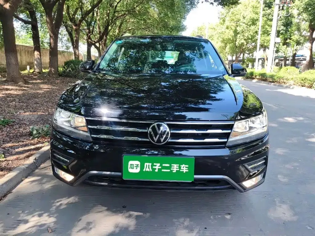 Volkswagen Tiguan L — фото 3