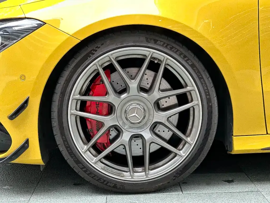 Mercedes-Benz CLA AMG — фото 10