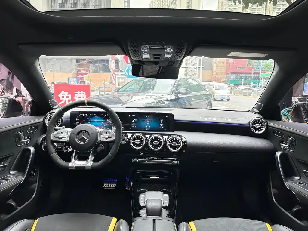 Mercedes-Benz CLA AMG — фото 4