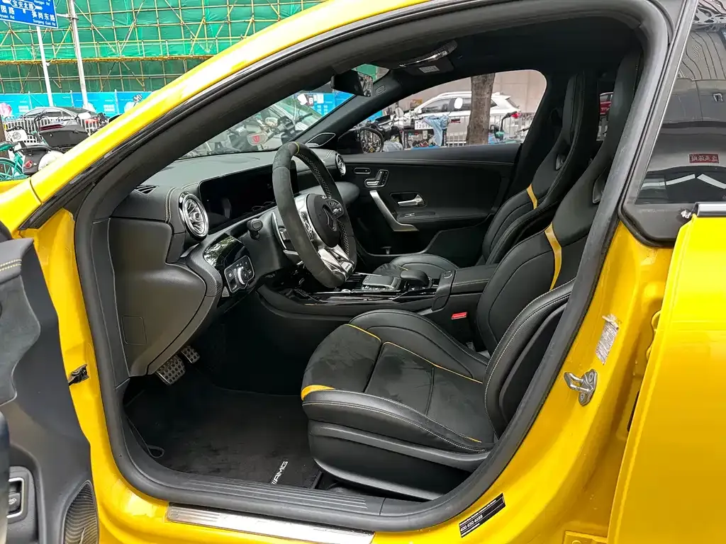 Mercedes-Benz CLA AMG — фото 5