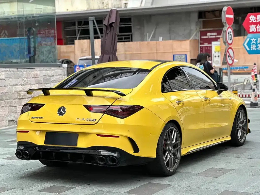 Mercedes-Benz CLA AMG — фото 9