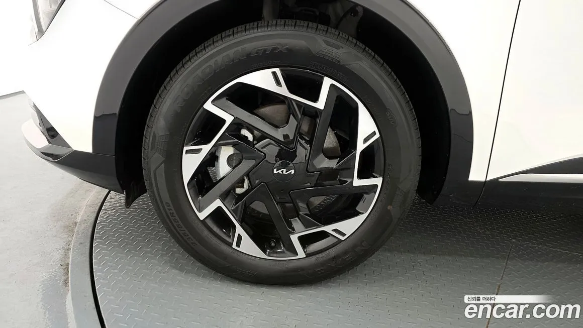 Kia Sportage — фото 5