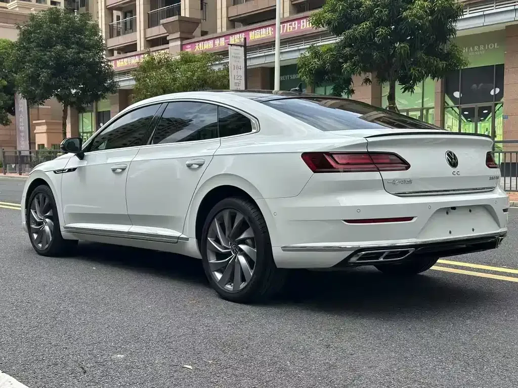 Volkswagen CC — фото 4