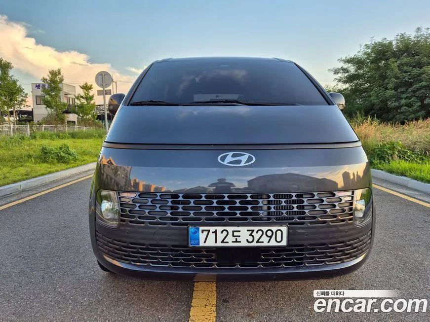 Hyundai Staria — фото 2