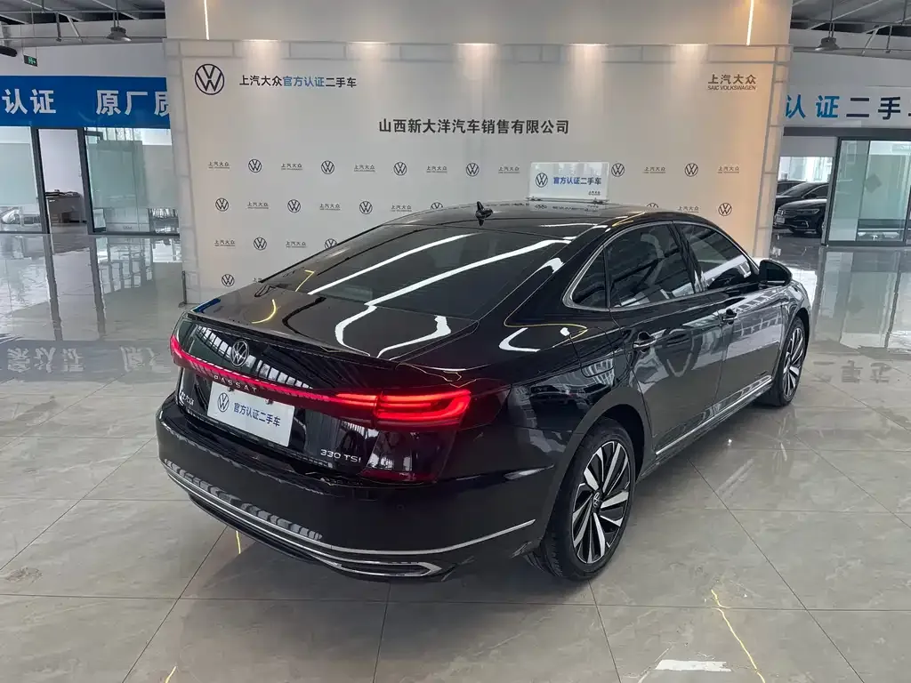 Volkswagen Passat — фото 2