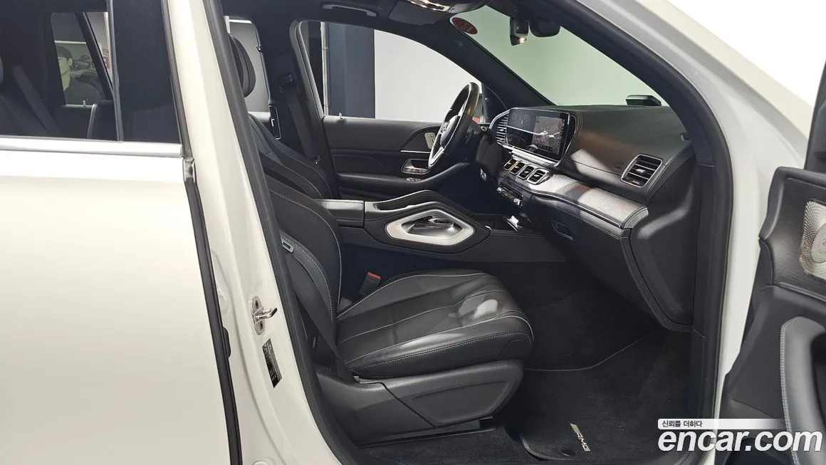 Mercedes-Benz GLS-Class — фото 10