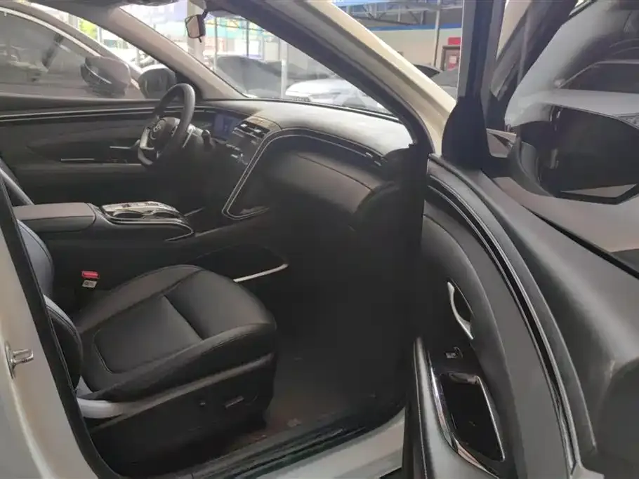 Hyundai Tucson — фото 8