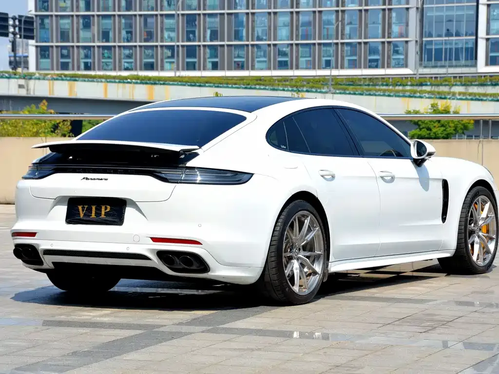 Porsche Panamera — фото 5
