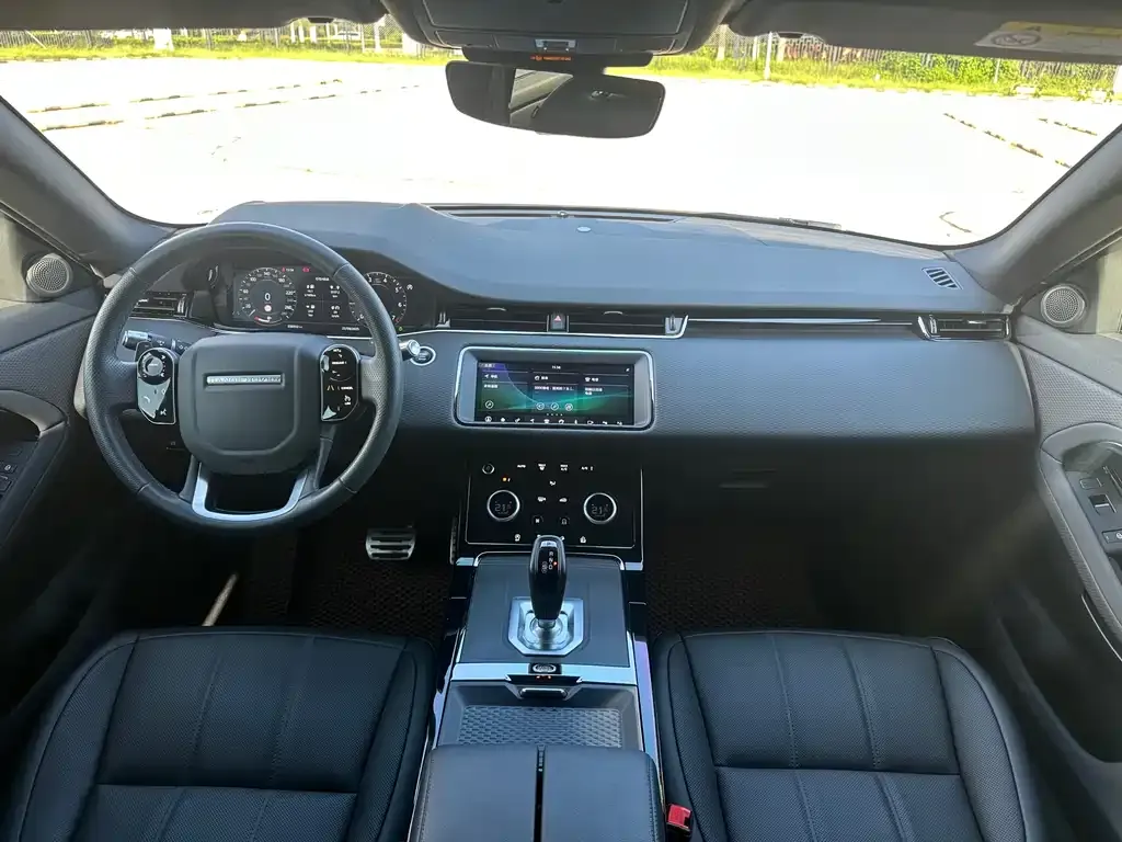 Land Rover Evoque — фото 7
