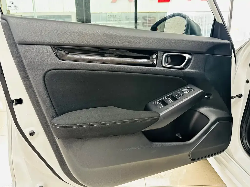 Honda Civic — фото 6