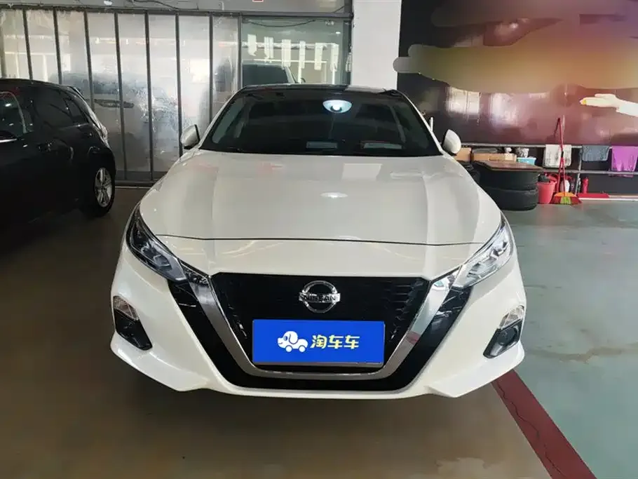 Nissan Teana — фото 2