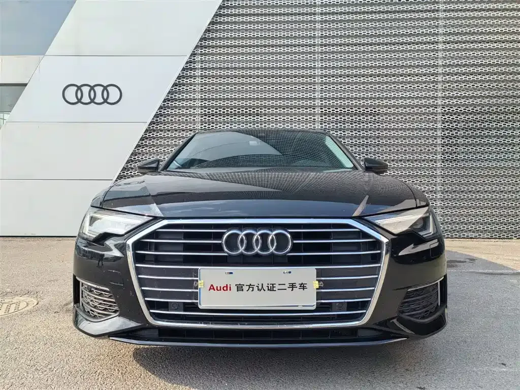 Audi A6L — фото 2