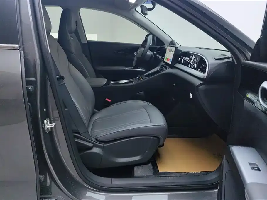 Geely Starburst — фото 8